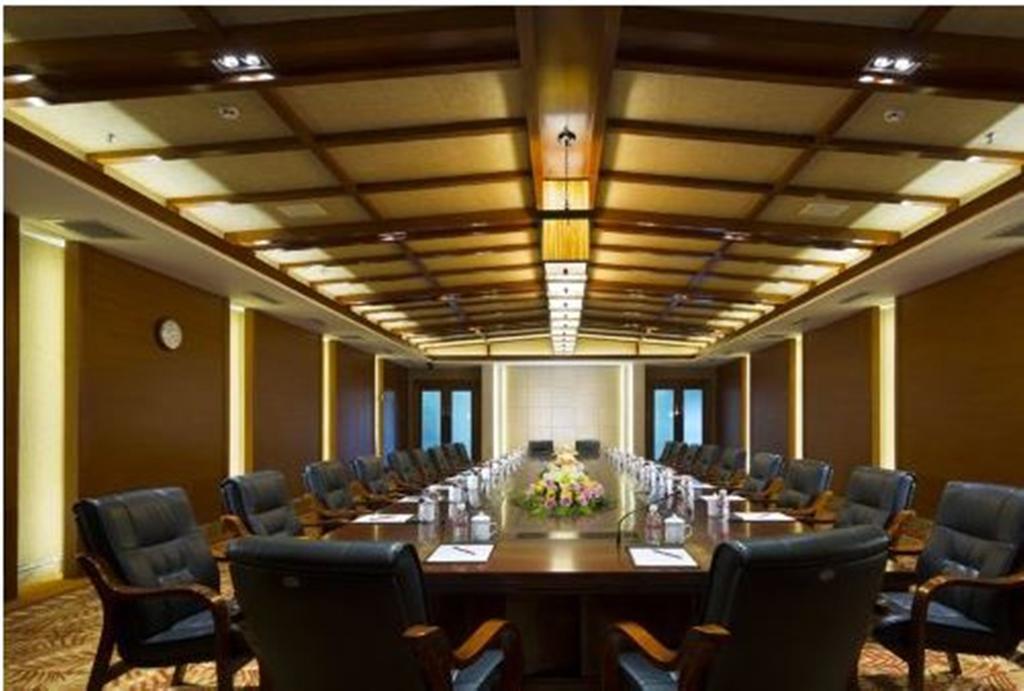 Hotel Ramada Plaza Xishuangbanna Zewnętrze zdjęcie